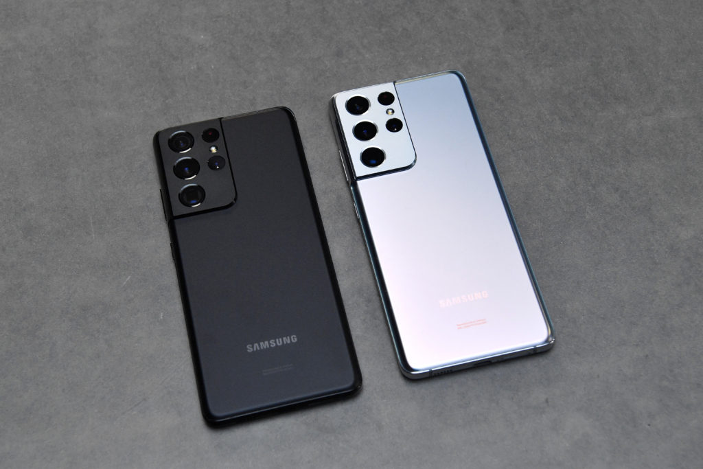 Samsung fornecerá gratuitamente carregadores para a linha Galaxy S21 no  Brasil